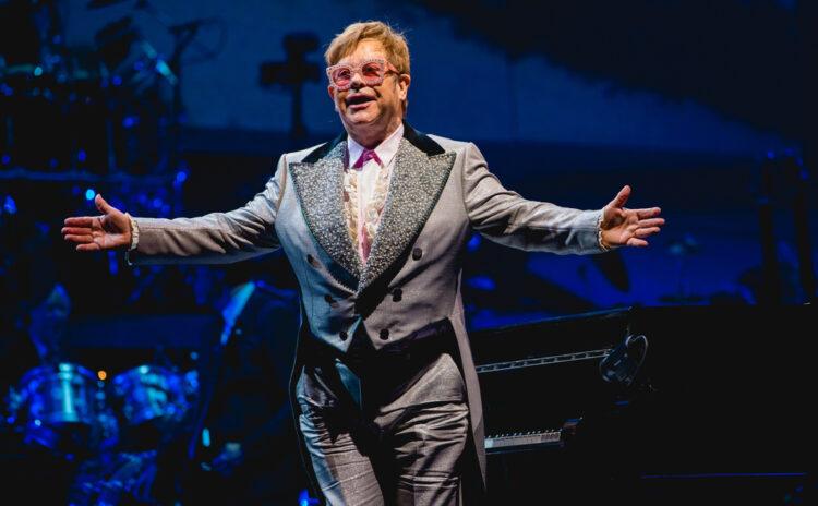 Bu gece son gecemizdi: Elton John'dan veda