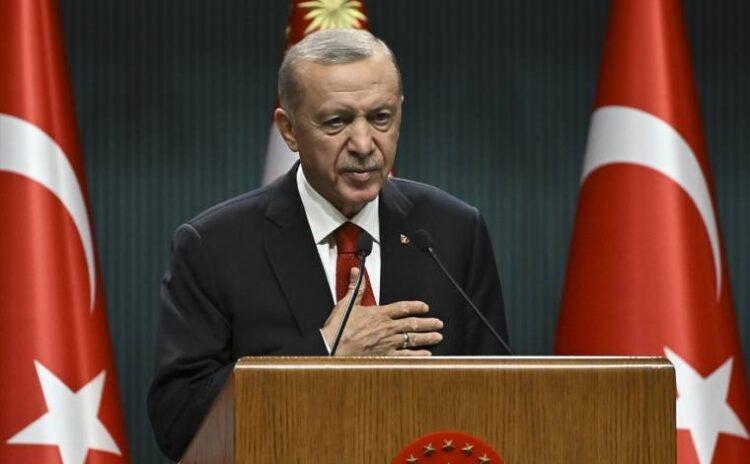 Erdoğan'dan 'Kendini mağdur hisseden tüm kesimlerin gönlünü alacağız' sözü