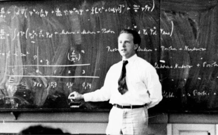 Nazi’lerin bombasını yapması beklenen adam: Werner Heisenberg