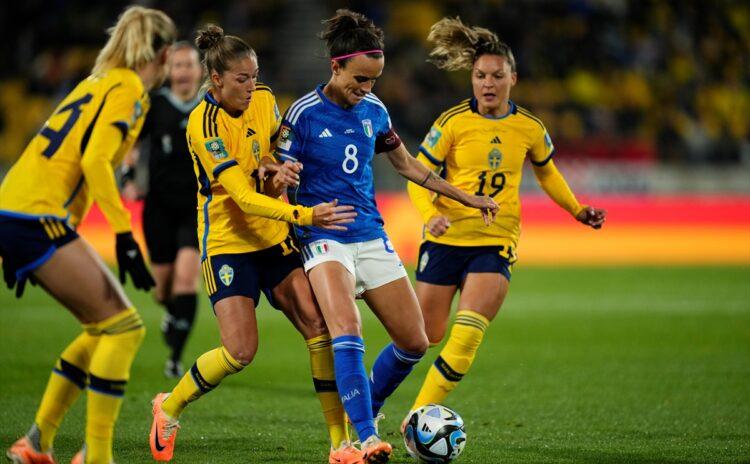 Kadınlar Dünya Kupası: İsveç, İtalya'yı parçaladı