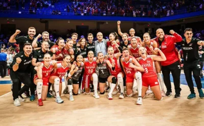 Cumhuriyetin 100. yılında en güzel hediye Kadın Voleybol Milli Takımı’mızdan geldi