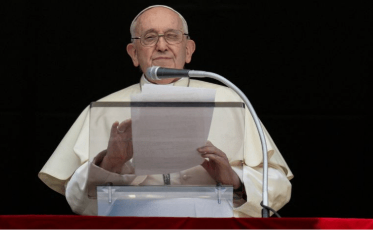 Kuran yakma eylemini Papa Francis de kınadı
