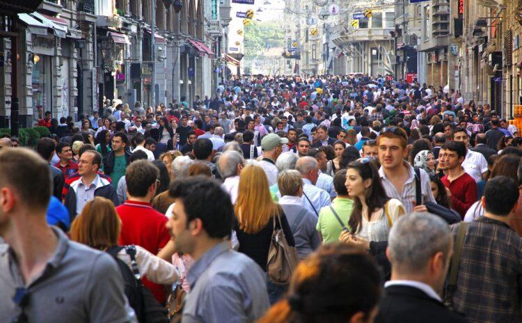 10Haber'in derdi: Sayı olarak bahsedilen insanların gerçek hikâyeleri