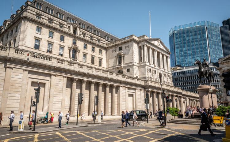 İngiltere'nin büyük bankaları da stres testini geçti