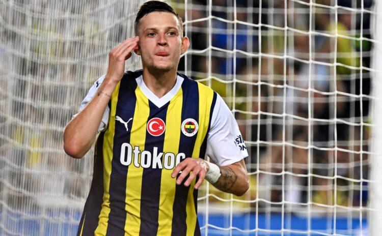 Söyle ona Sebastian, Fenerbahçe'nin skorer 10 numarası var