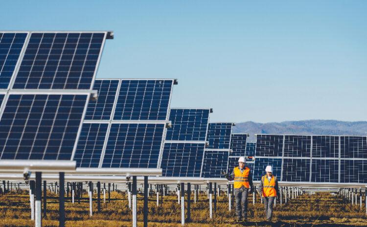 Bahreyn'in en büyük güneş enerjisi santralını Türkler yapacak