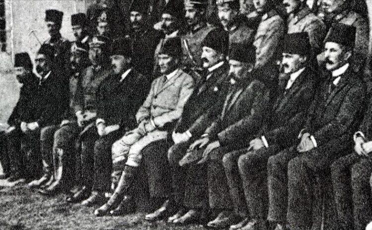Kazım Karabekir: Şark halkı Mustafa Kemal Paşa’yı tanımaz ve güvenmez