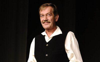 Ferhan Şensoy, hatırlanmak için kendi tiyatrosunda seyircisini bekliyor!