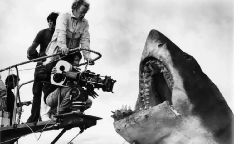 Spielberg, Jaws çekimlerinde yaşadıklarını aşamıyor