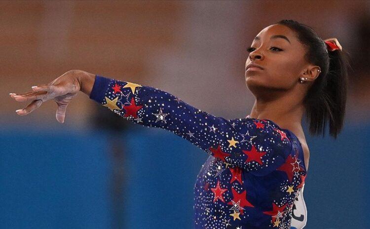 Simone Biles şampiyonlukla döndü