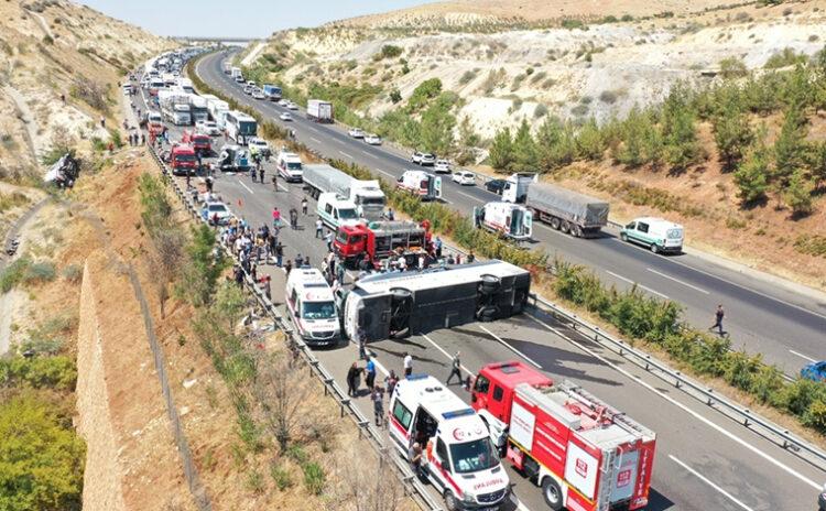 16 kişinin öldüğü kazada karar: Mahkeme başkanı şerh düştü, aileler tepkili