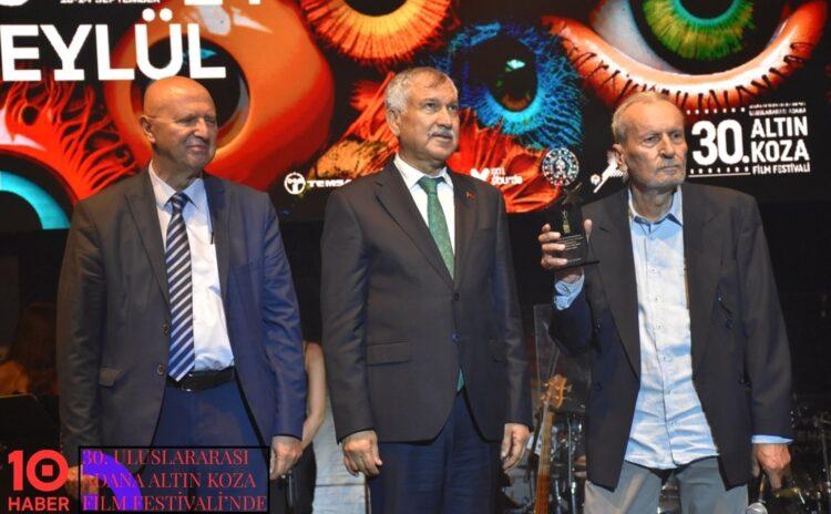 Altın Koza Film Festivali Günlüğü: Cumhuriyete minnet, Yılmaz Güney'e selam var