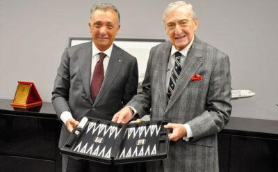 Beşiktaş’ta imdada Rahmi Koç yetişti! Tüpraş Stadı…