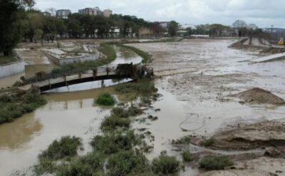 Ölü sayısı yediye yükseldi: İstanbul’dan kare kare sel manzaraları