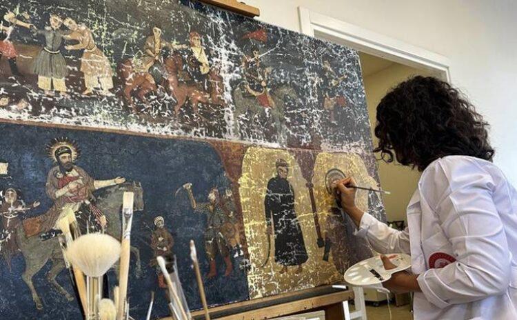 Milli Saraylar koleksiyonuna ait tablolar restore ediliyor
