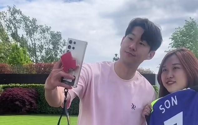 Heung-min Son'dan selfie şartı: O telefonu tutmam!