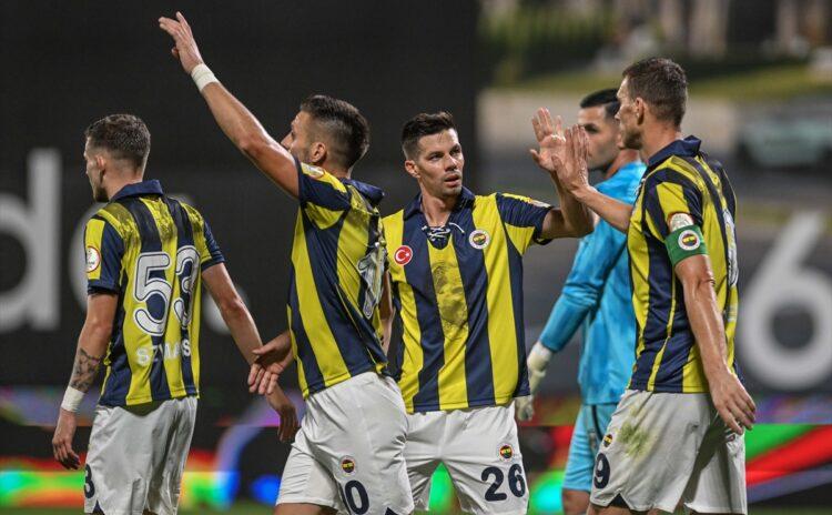 Fenerbahçe 10 aldı, Dzeko şov yaptı