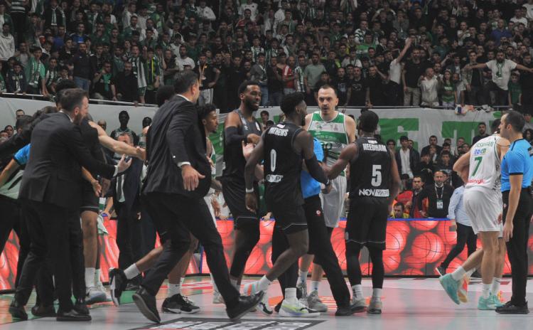 Bursa, Beşiktaş'ı uzatmada devirdi, Basket Dergisi