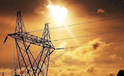 ‘Elektrik şebekelerine yatırım yapılmaması enerji güvenliğini riske atıyor’