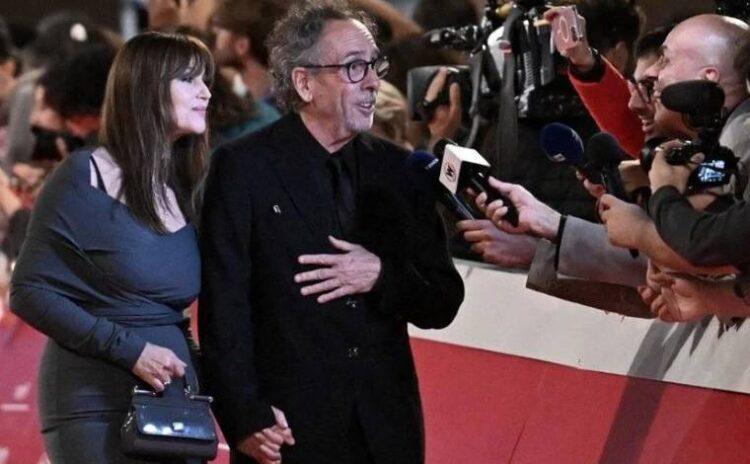 Çifte kumrular Monica Bellucci ve Tim Burton kırmızı halıda