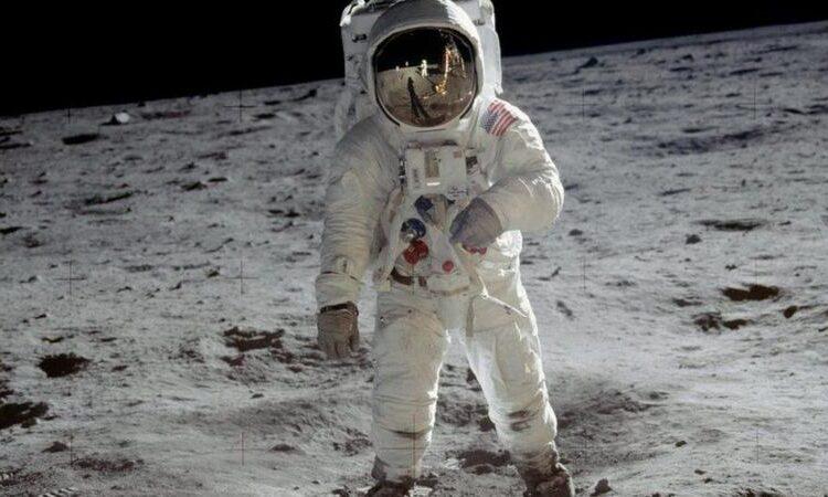 Astronot Prada giyer: NASA'nın yeni uzay kıyafetini İtalyan devi tasarlayacak
