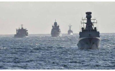 Türk donanması ABD uçak gemisinin etrafında atışlı tatbikata başlıyor