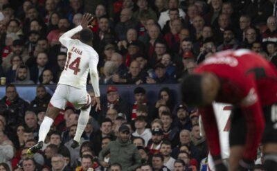 Düşler Tiyatrosu’nda sahne Zaha’nın… Hani o beğenmediğiniz futbolcu var ya!