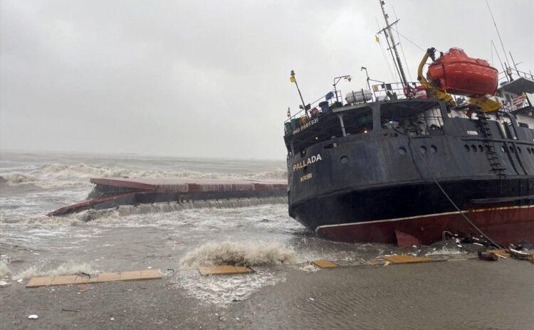 Batan gemideki 11 kayıp aranıyor: Gemicinin son mesajı ortaya çıktı