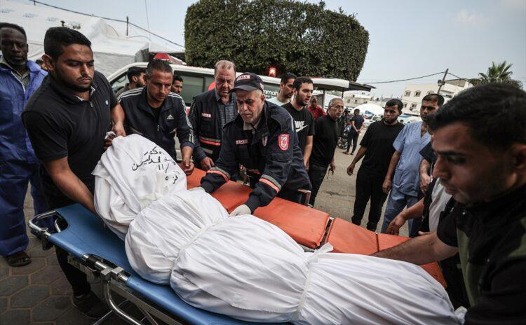 Gazze Şifa hastanesinde hastalar zorla tahliye ediliyor