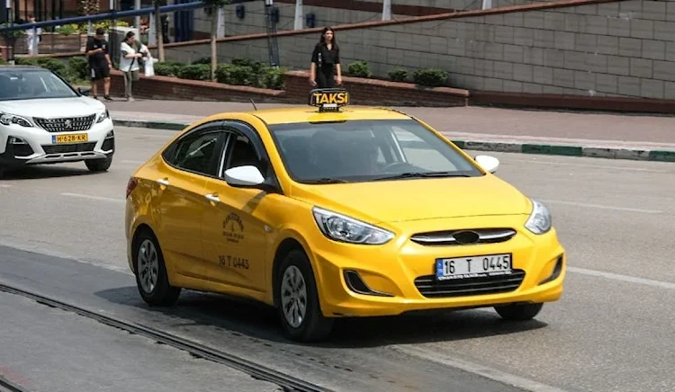 İstanbul'da taksiciler yeniden zam istiyor: İndi-bindi 120 lira olsun