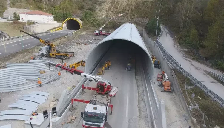 Heyelanlar nedeniyle yol kapanmıştı: Yenilenen Bolu Dağı Tüneli açılıyor