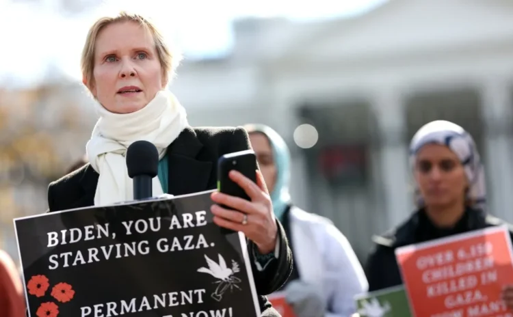 ABD'li oyuncu Cynthia Nixon Filistin için açlık grevinde