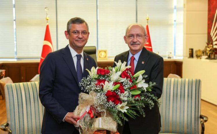 Devir teslim töreni yapıldı: CHP'de Özgür Özel dönemi