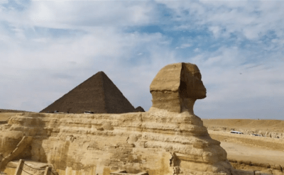 Büyük Giza Sfenksi’ni şekillendirmeye rüzgar başlamış, insanlar bitirmiş