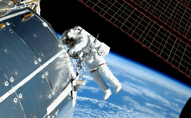 Uzayda uzun süre kalmak 'erkek astronotlarda ereksiyon bozukluğu yaratabilir'miş