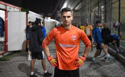 Amatör kaleciydi, halı sahaların vazgeçilmezi oldu