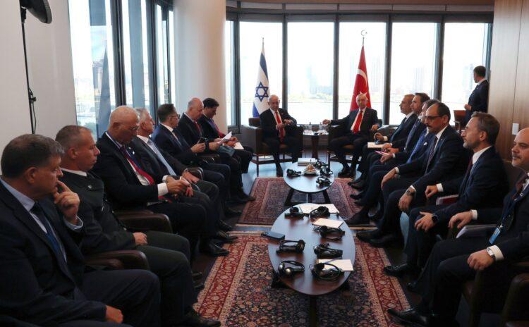 İsrail deprem yardımını Türkiye'nin başına kakıp Erdoğan'a çıkıştı: Yönetimde olduğu sürece büyükelçi yok
