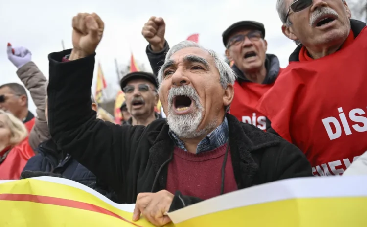 Emekliler Ankara’dan seslendi: Asgari yaşamak istemiyoruz