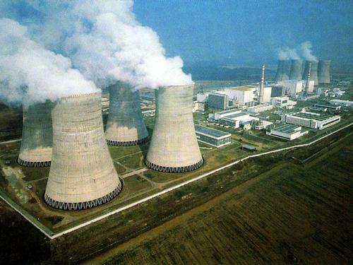 Nükleer enerjiye yoğunlaşma kararı alan Çekler AKCEZ’den çıktı