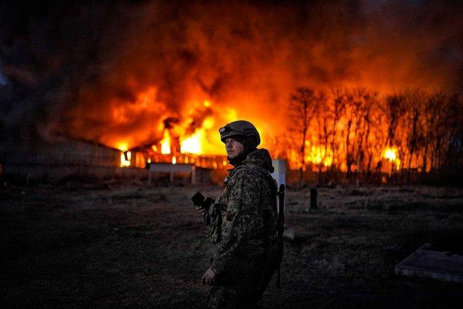 Ukrayna ordusu doğudaki 'kalesi' Avdiyivka'da havlu attı