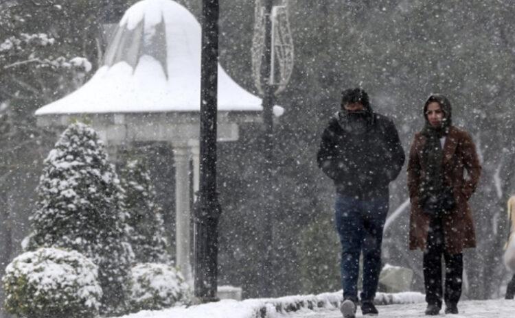 Meteoroloji tarih verdi, pazar günü İstanbul'a kar geliyor