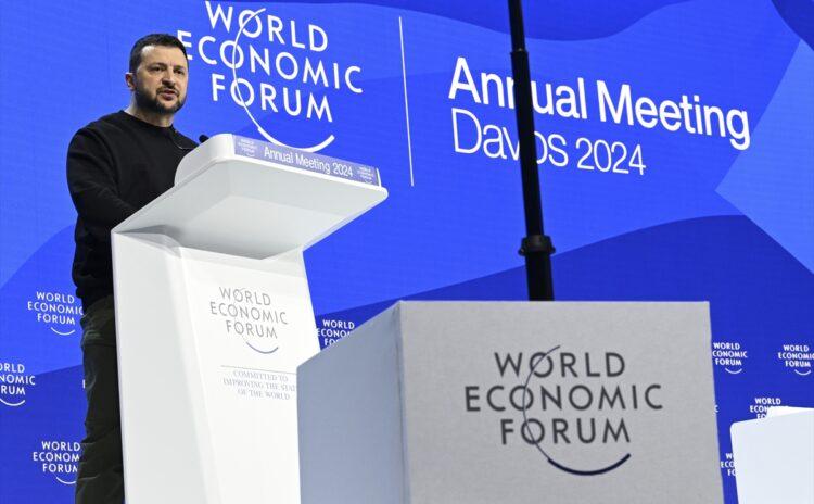 Zelenski Davos'ta konuştu, Putin'e 'yırtıcı hayvan' dedi