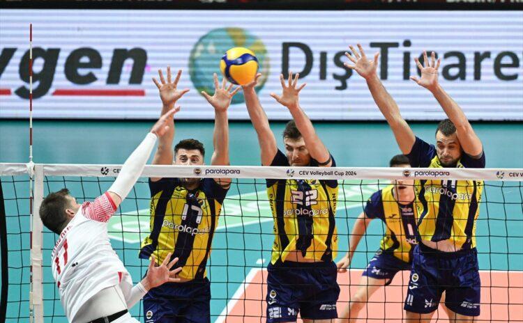 Üç yetmez, dört olsun: Fenerbahçe çeyrek finalde