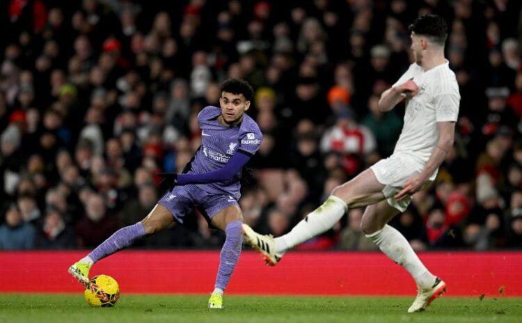 Liverpool Emirates'ten turla döndü