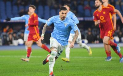 Roma derbisinden Lazio yarı finale çıktı