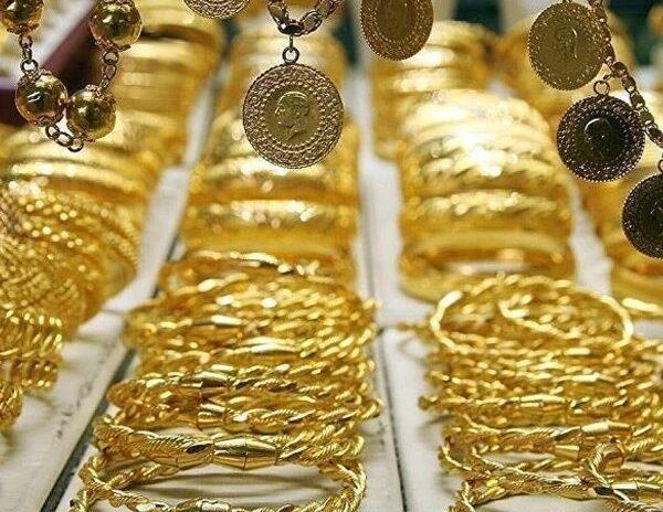 Gram altın 2000 liraya yaklaştı, dolar yükselişte