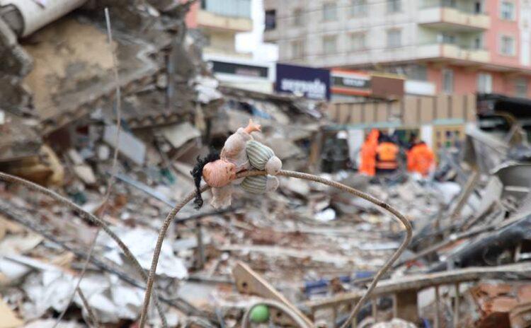 Depremde kaybolan çocukların ‘ölmesine’ 12 gün kaldı