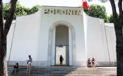 Venedik Bienali’nde kriz var: Polonya pavyonuna siyaset karıştı