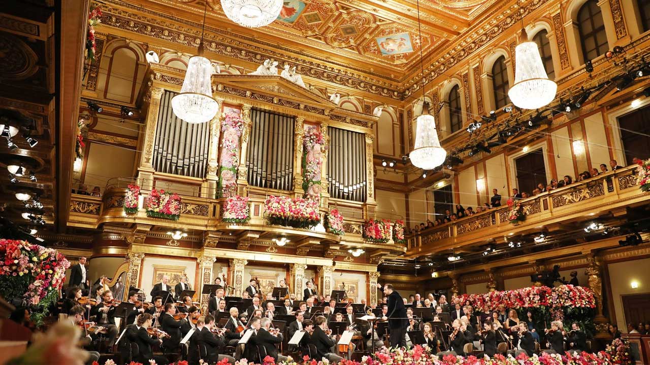 Yılın ilk sürprizi! TRT yeni yıl konserinden vazgeçti