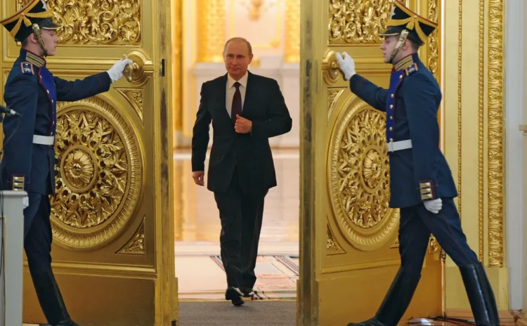 Rusya sandığa gidiyor: Putin'den 'vatan için oy verin' çağrısı